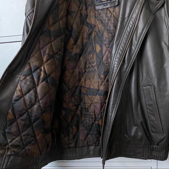 Men’s dark brown leather jacket - Picture 2 of 5